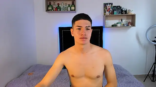 Snapshot of Nico_Nocturne chatting on 01-05-26, 05:27 Nico Nocturne online show from 01-05-26, 05:27