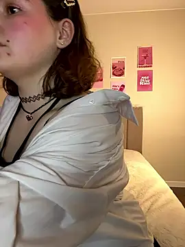 Snapshot of MelisaDreams chatting on 01-06-26, 04:00 MelisaDreams online show from 01-06-26, 04:00