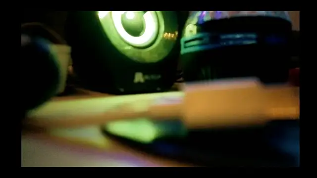 vickvalencia2 online show from 05-06-26, 02:37