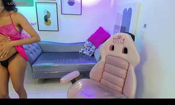 Nina willyams online show from 02-18-26, 03:26