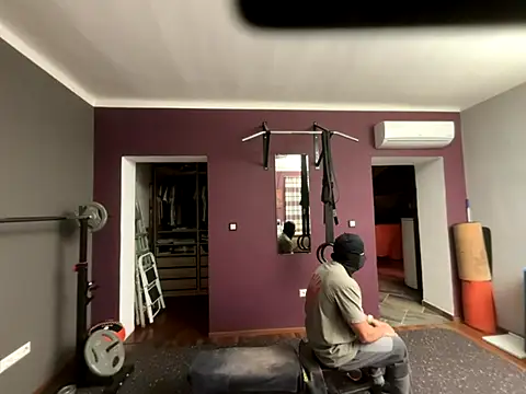 pet0873 online show from 12-22-25, 05:07