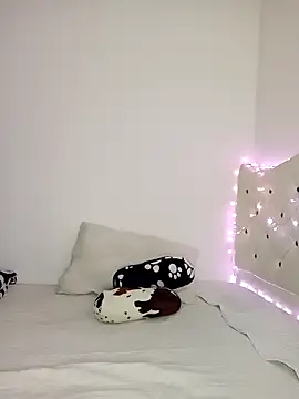 Lia whitexxx online show from 02-08-26, 09:34