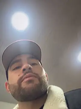 Snapshot of Steve-Carter chatting on 12-17-25, 02:55 Steve-Carter online show from 12-17-25, 02:55