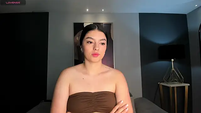 ValeriaRossi  online show from 02-26-26, 11:43