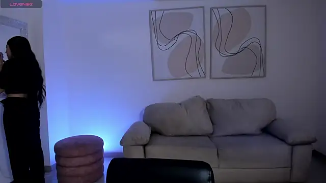 ValeriaRossi  online show from 01-11-26, 11:28