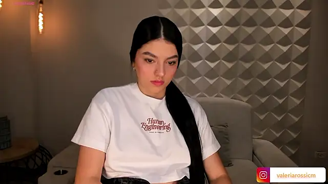 ValeriaRossi  online show from 02-06-26, 12:23