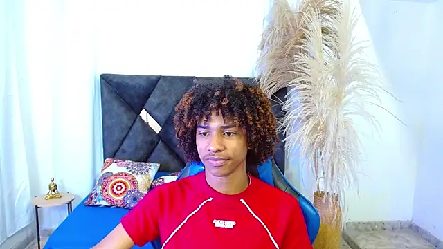 angelll18  online show from 03-06-26, 08:48