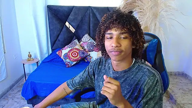 angelll18  online show from 02-28-26, 08:30