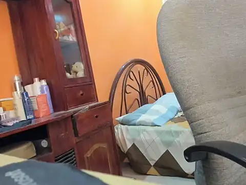 cocktits69 online show from 07-12-26, 12:00