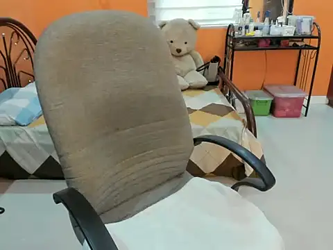 cocktits69 online show from 05-13-26, 08:54