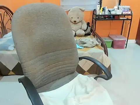 cocktits69 online show from 06-21-26, 09:42