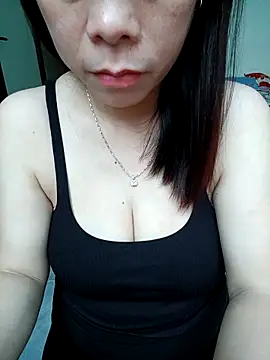 -Lisa  online show from 04-07-26, 02:24