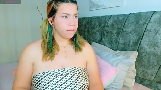 NanyMatrioska online show from 01-12-26, 06:58