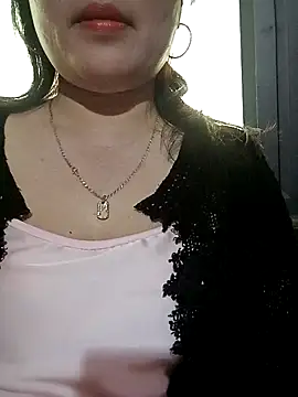 Dianna68 online show from 12-18-25, 05:34