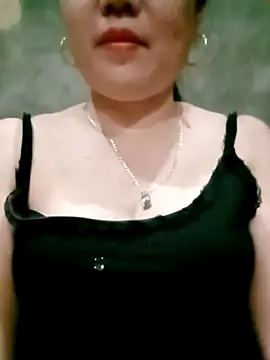 Dianna68 online show from 12-19-25, 04:49