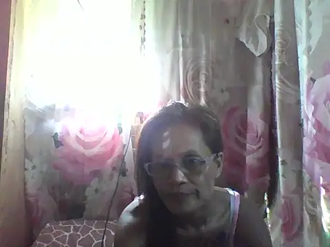 Petite elise online show from 03-27-26, 07:50