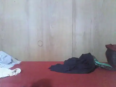 Petite elise online show from 04-18-26, 05:26