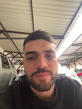 jamess 0 online show from 04-19-26, 09:39