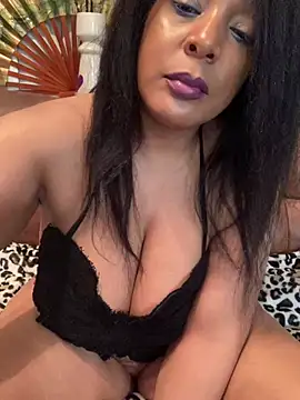 Snapshot of BettyCock chatting on 05-30-26, 02:40 BettyCock online show from 05-30-26, 02:40