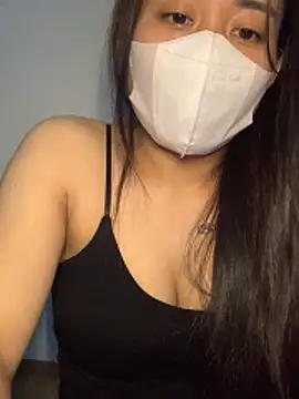 Snapshot of NinaBaby22 chatting on 05-14-26, 04:37 NinaBaby22 online show from 05-14-26, 04:37