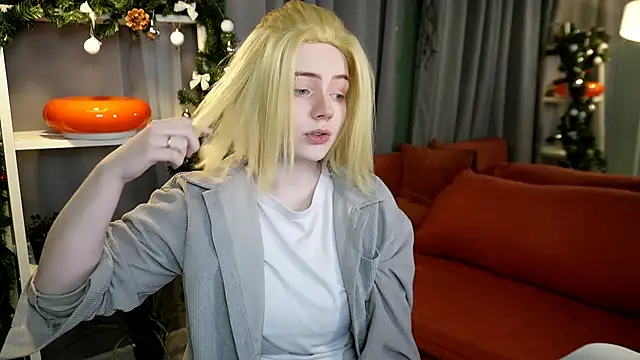 KellyKik online show from 01-11-26, 01:40