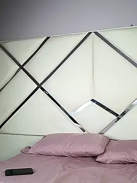 LunaaMorelli2 online show from 12-19-25, 07:44