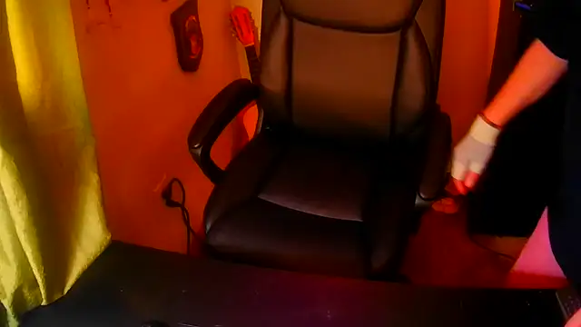 GoodGirlKelly online show from 04-11-26, 09:51