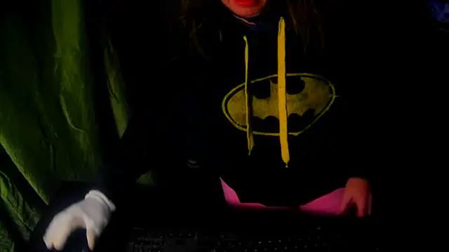 GoodGirlKelly online show from 04-09-26, 06:04