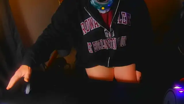 GoodGirlKelly online show from 07-11-26, 01:55