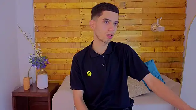 prettyboyy 13 online show from 01-09-26, 08:05