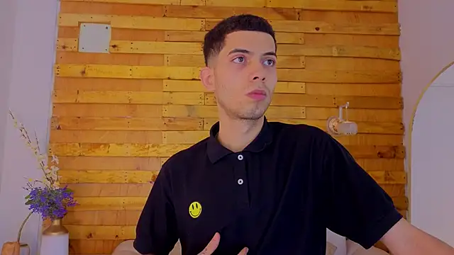 prettyboyy 13 online show from 01-08-26, 07:20