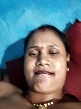 Snapshot of Akanksha_soni chatting on 06-11-26, 10:18 Akanksha soni online show from 06-11-26, 10:18