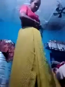 Akanksha soni online show from 12-23-25, 12:22