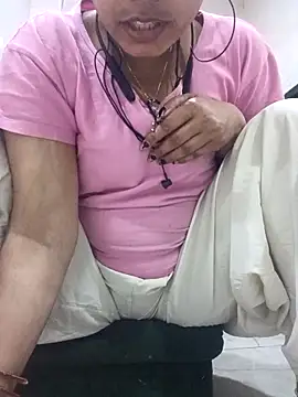 Barbie-Doll7 online show from 02-26-26, 12:27