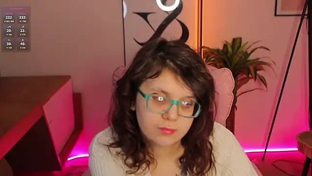 Ariell Mini online show from 04-07-26, 05:42