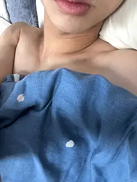 Snapshot of jason5858 chatting on 03-04-26, 07:05 jason5858 online show from 03-04-26, 07:05