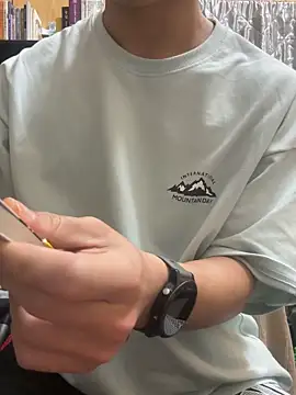 Snapshot of jason5858 chatting on 01-06-26, 04:22 jason5858 online show from 01-06-26, 04:22