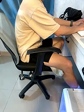 Snapshot of jason5858 chatting on 01-14-26, 05:22 jason5858 online show from 01-14-26, 05:22