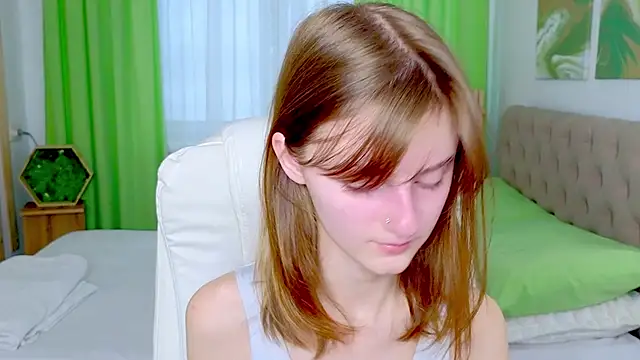 Miss Alisa  online show from 02-15-26, 01:10