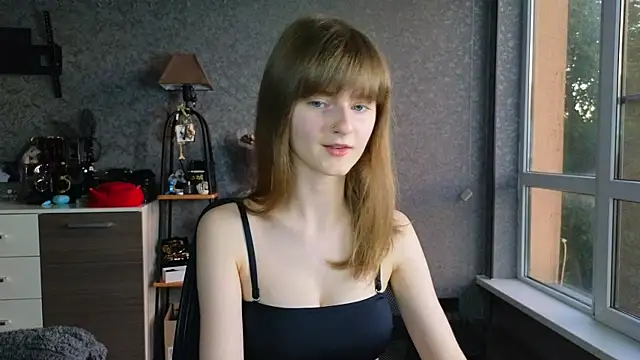 Miss Alisa  online show from 06-17-26, 05:34