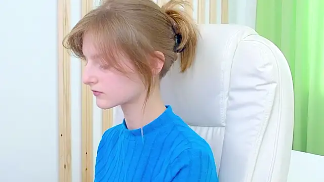 Miss Alisa  online show from 03-12-26, 01:15