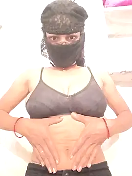 Snapshot of Neha6060 chatting on 12-14-25, 07:25 Neha6060 online show from 12-14-25, 07:25