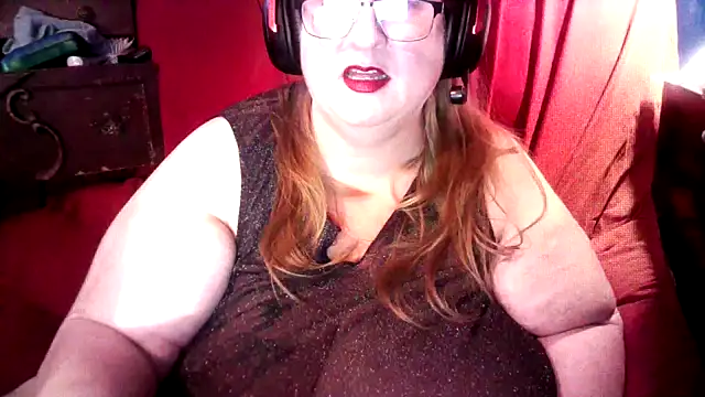 Snapshot of jade-belle chatting on 01-17-26, 07:12 jade-belle online show from 01-17-26, 07:12