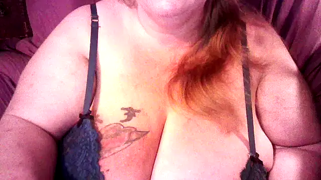 jade-belle online show from 12-22-25, 07:19