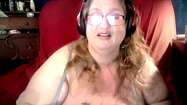 jade-belle online show from 01-12-26, 08:10