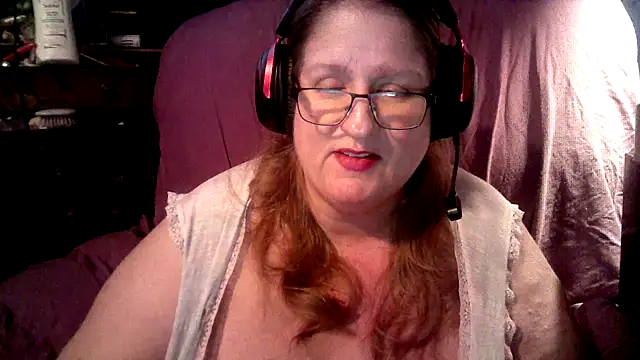 Snapshot of jade-belle chatting on 02-16-26, 07:29 jade-belle online show from 02-16-26, 07:29