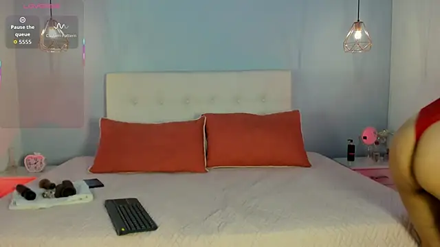 Lucy river  online show from 01-15-26, 03:54