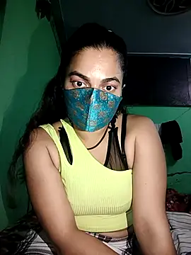 Snapshot of anzel33 chatting on 12-17-25, 06:24 anzel33 online show from 12-17-25, 06:24