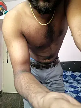 suhxil79 online show from 03-29-26, 06:48