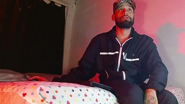 Snapshot of Alex_Flame_ chatting on 04-15-26, 04:29 Alex Flame online show from 04-15-26, 04:29